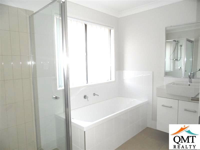38 Cheihk Crescent, Collingwood Park QLD 4301