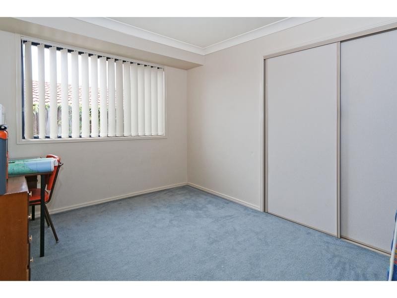 13 Mountain View Crescent, Mount Warren Park QLD 4207