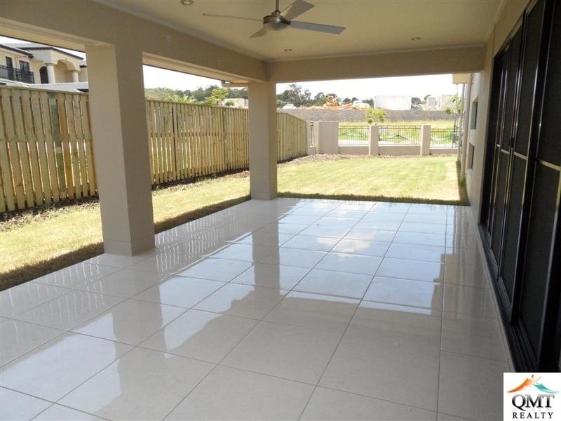 16 Beechwood Close, Stretton QLD 4116