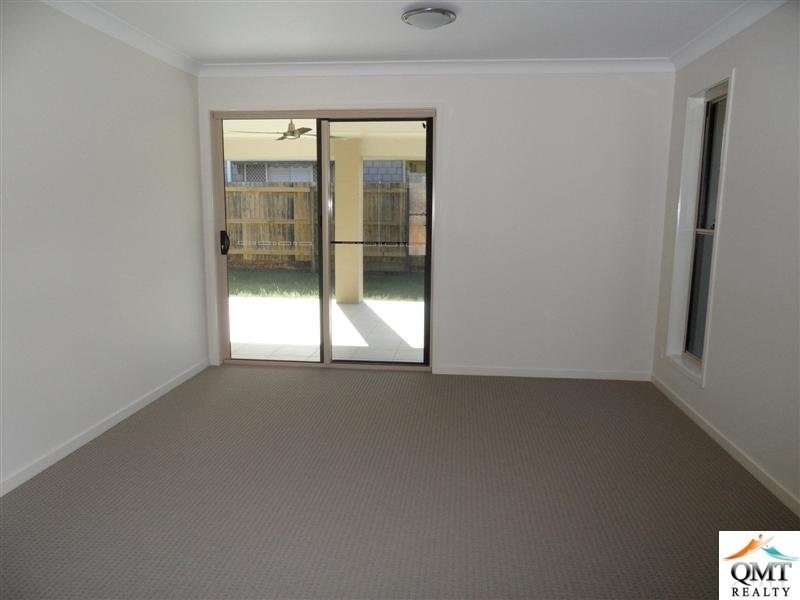 28 Coalstoun Crossing, Waterford QLD 4133