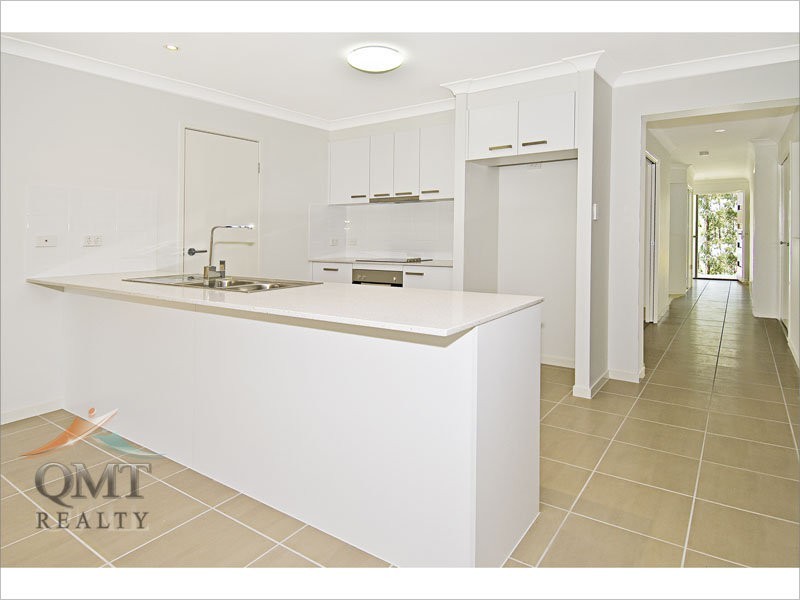 19 Bellthorpe Crescent, Waterford QLD 4133