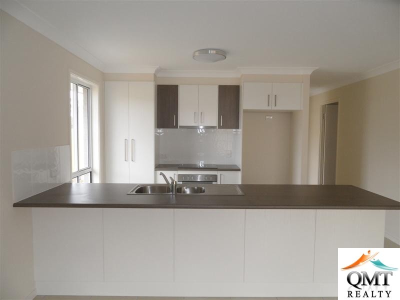 5 Carrawinya Street, Waterford QLD 4133