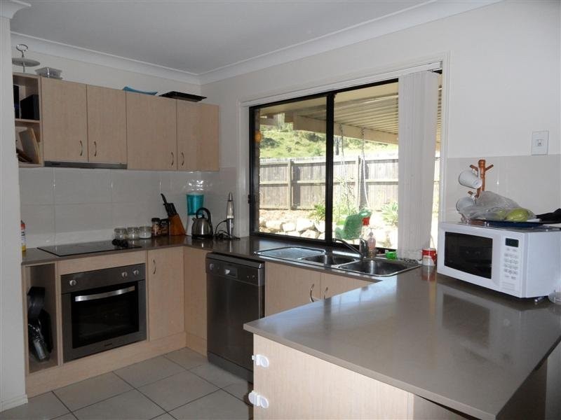 26 Bonogin Court, Redbank Plains QLD 4301