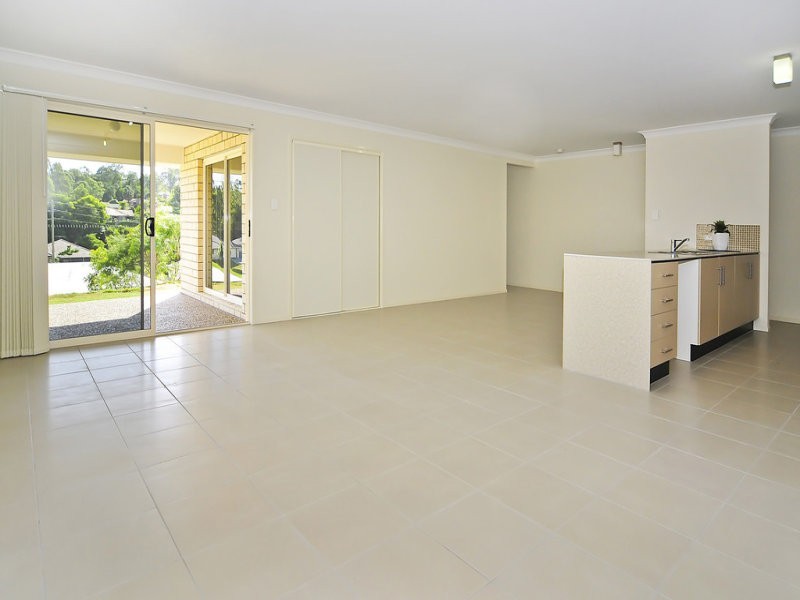 4 Foundation Street, Collingwood Park QLD 4301