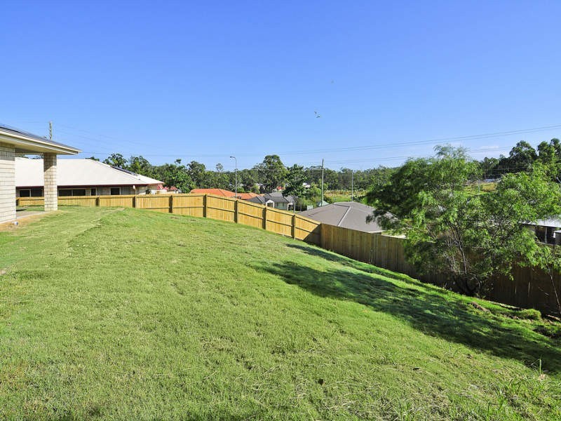 4 Foundation Street, Collingwood Park QLD 4301