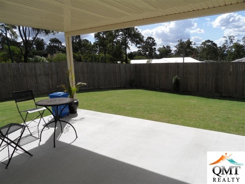 60 Eric Drive, Blackstone QLD 4304