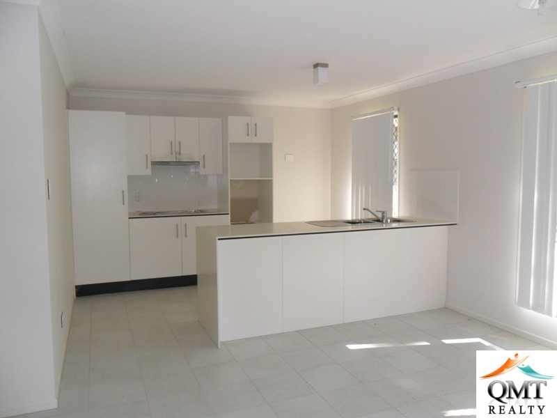 33 Conway Street, Riverview QLD 4303