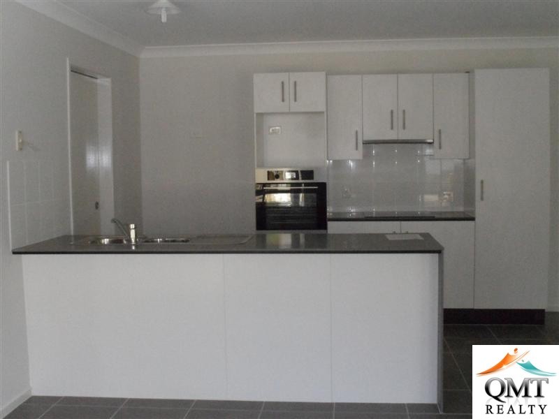 2 Ryan Court, Riverview QLD 4303