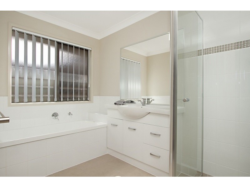 40 Neilson Court, Riverview QLD 4303