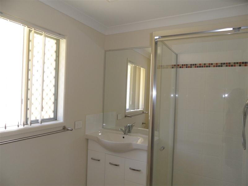 4 Stack Street, Collingwood Park QLD 4301