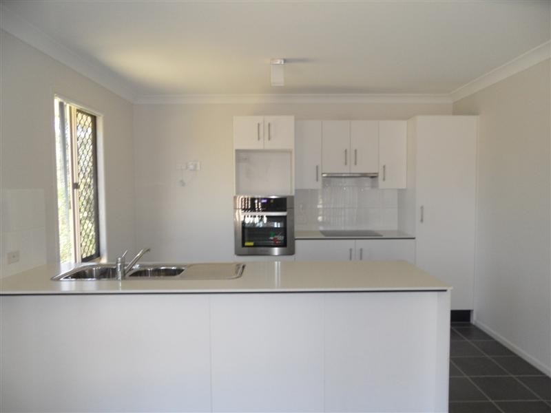 6 Stack Street, Collingwood Park QLD 4301