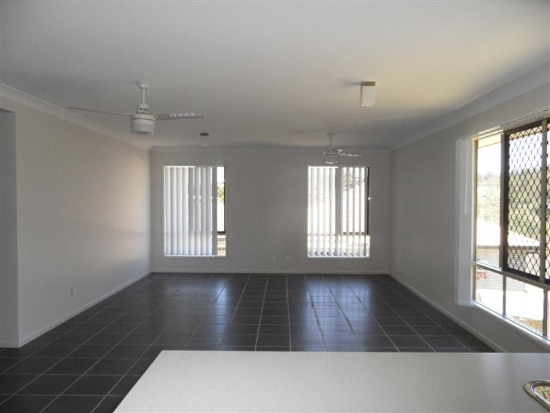 6 Stack Street, Collingwood Park QLD 4301