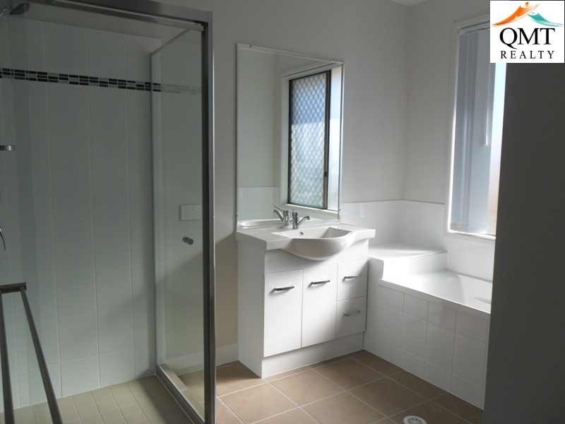 35 Tulip Street, Yamanto QLD 4305