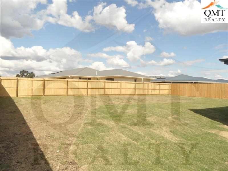 24 Tulip Street, Yamanto QLD 4305