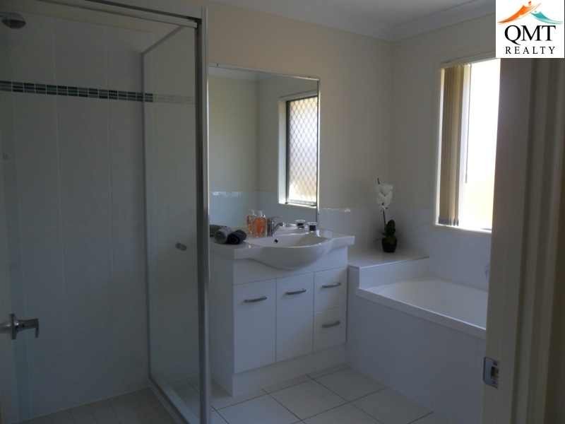 Yamanto QLD 4305