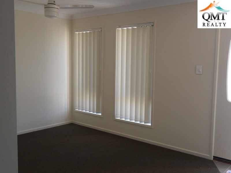 4 Iris Court, Yamanto QLD 4305