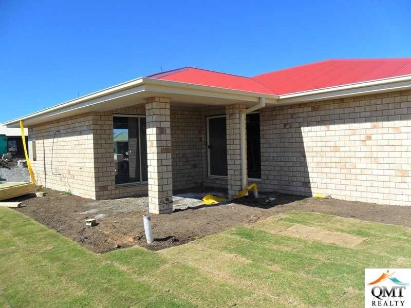 4 Iris Court, Yamanto QLD 4305