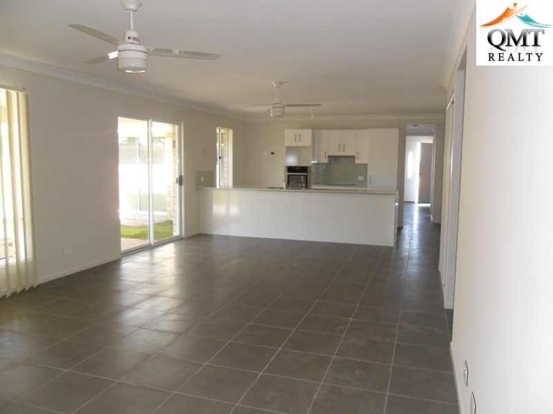 10 Iris Court, Yamanto QLD 4305
