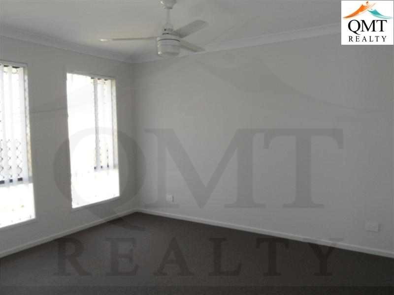 10 Iris Court, Yamanto QLD 4305