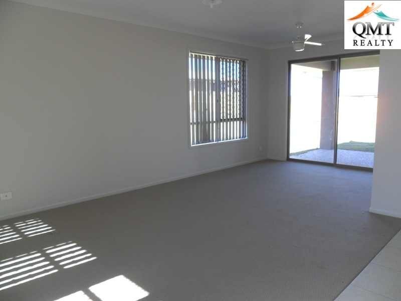 11 Iris Court, Yamanto QLD 4305