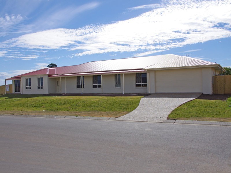 2 Lilly Court, Yamanto QLD 4305