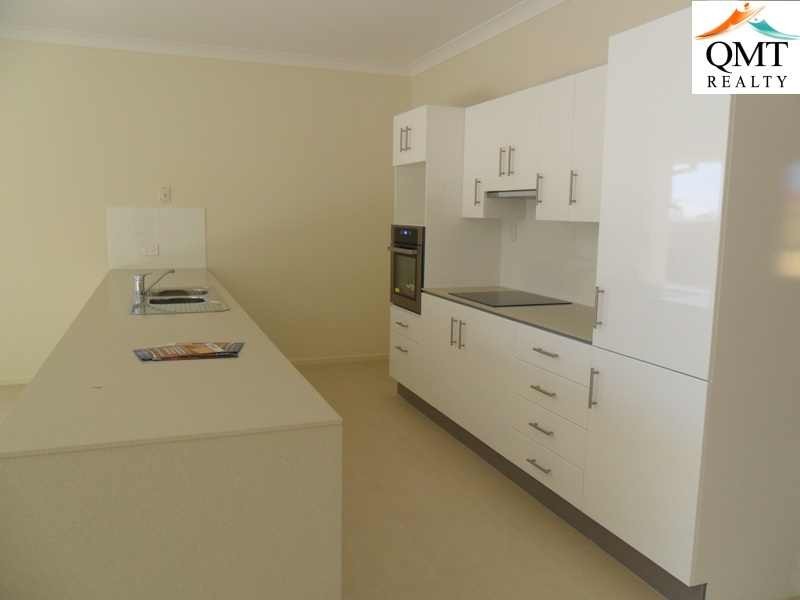 Yamanto QLD 4305