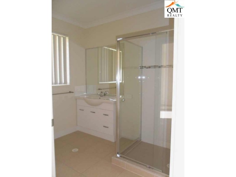 Yamanto QLD 4305