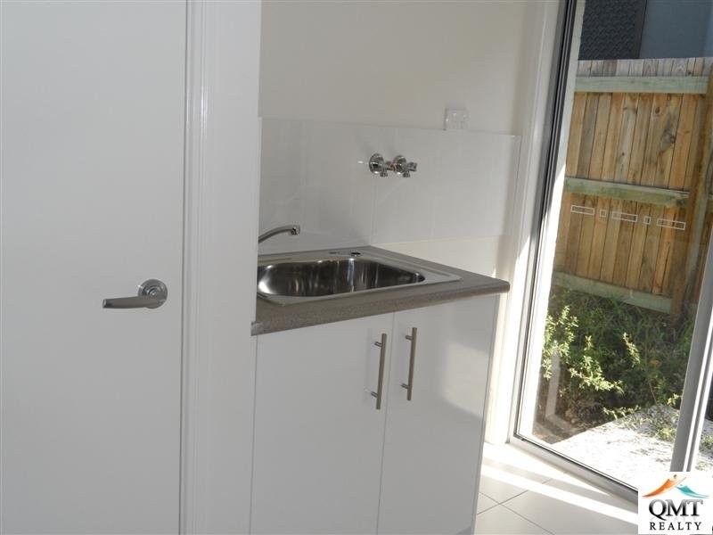 24 Coalstoun Crossing, Waterford QLD 4133