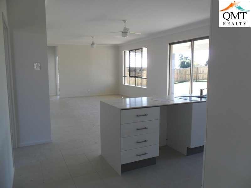 Yamanto QLD 4305