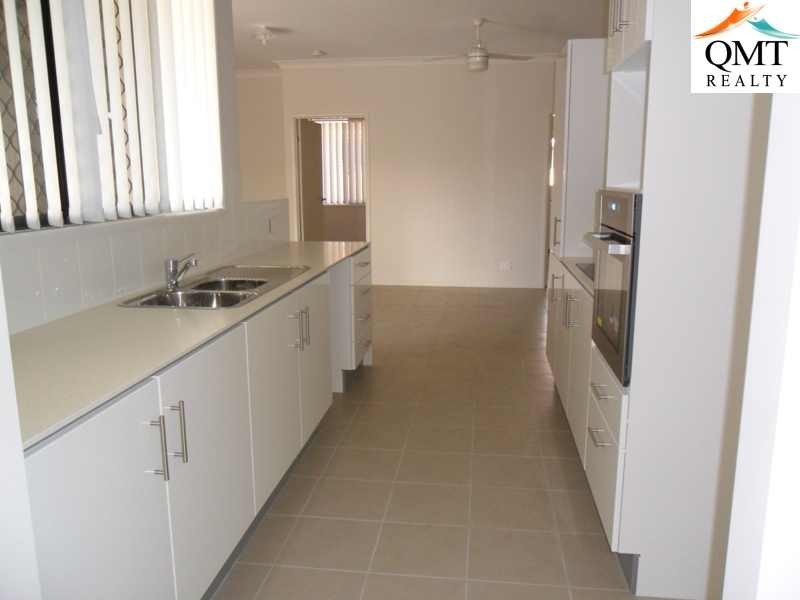 26 Tulip Street, Yamanto QLD 4305