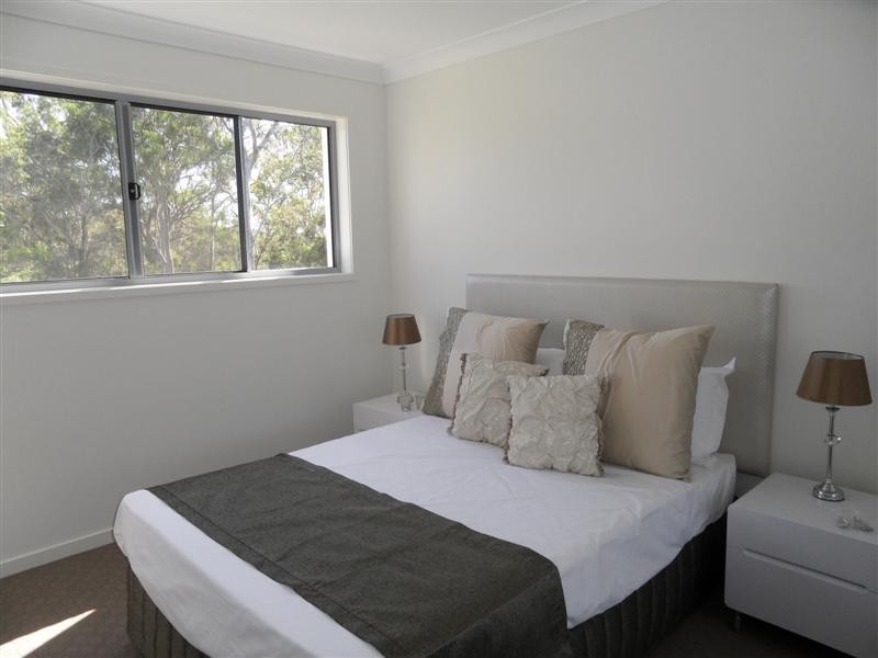 5 Pennington Street, Wakerley QLD 4154