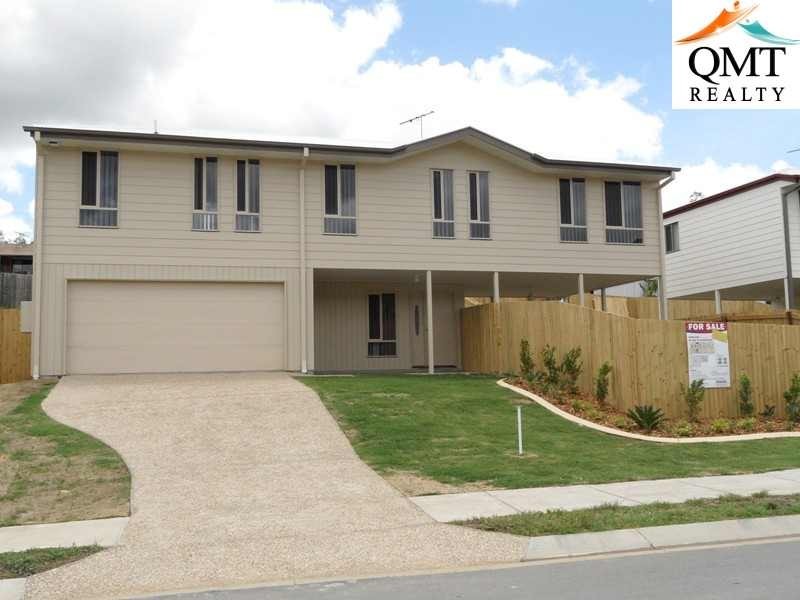 98 High Street, Blackstone QLD 4304