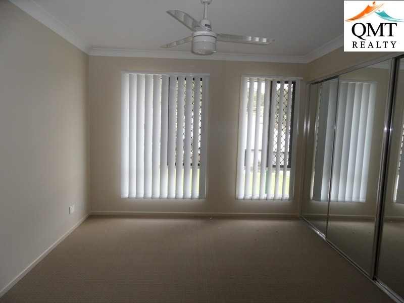 98 High Street, Blackstone QLD 4304