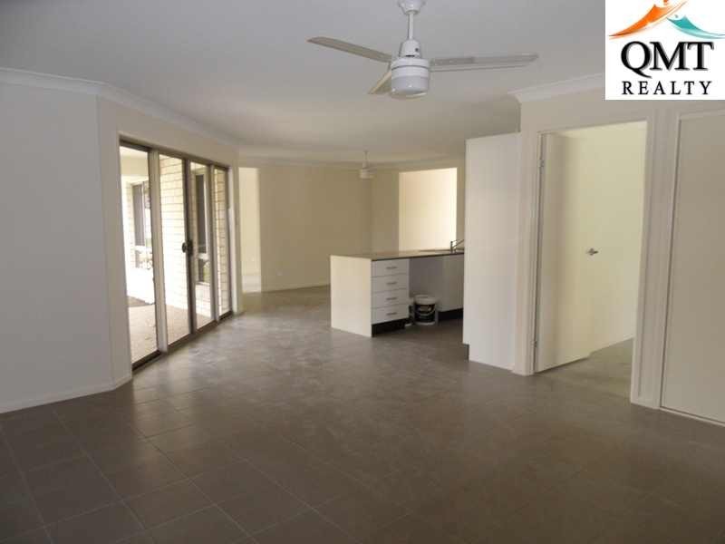 76 High Street, Blackstone QLD 4304