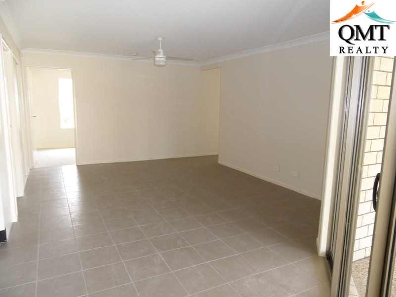 76 High Street, Blackstone QLD 4304