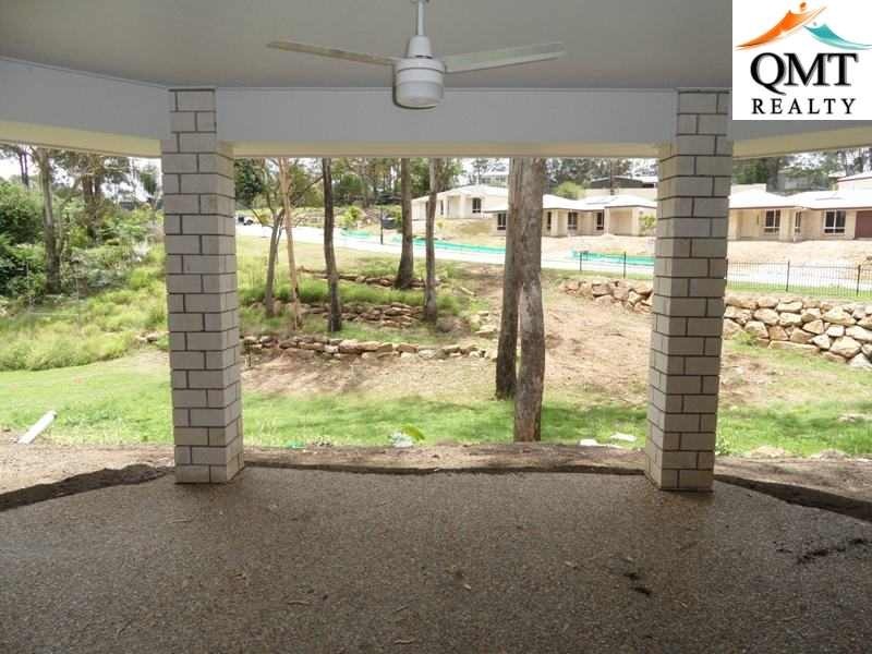 76 High Street, Blackstone QLD 4304