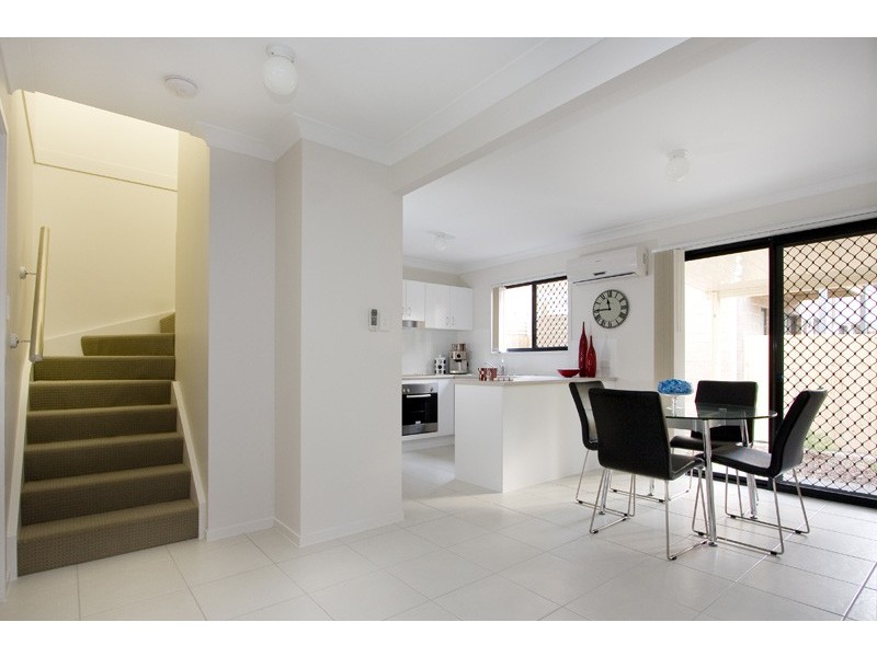 104-110 Rockfield Road, Doolandella QLD 4077