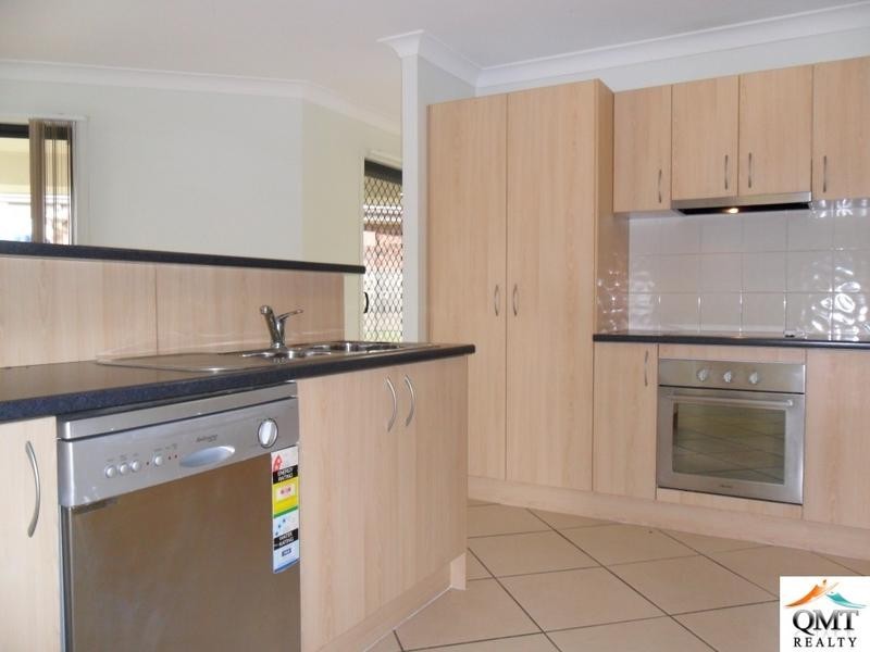5 Sands Court, Collingwood Park QLD 4301