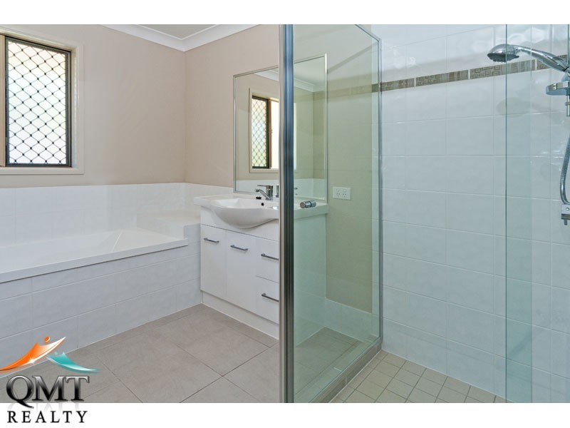 2/26 Bishop Street, Eagleby QLD 4207