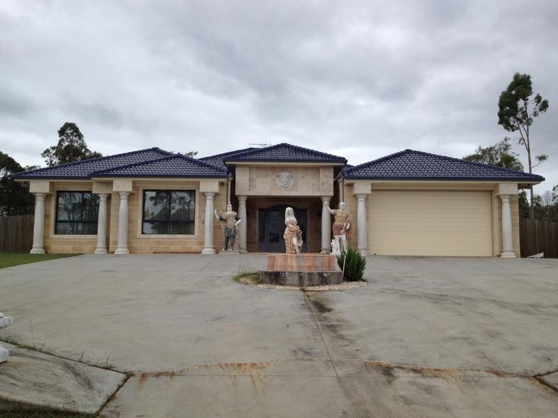 84 Blue Heeler Drive, New Beith QLD 4124