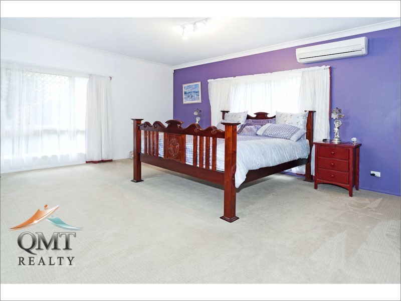 15 Castle Hill Drive, Murrumba Downs QLD 4503