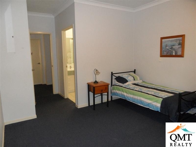 5/21 Bergin Street, Booval QLD 4304