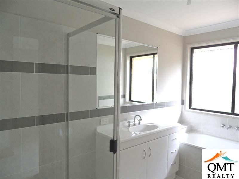 Forest Lake QLD 4078