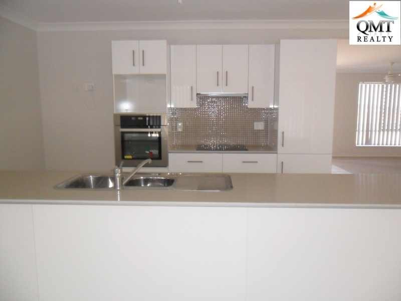 19 Goddards Road, Yamanto QLD 4305