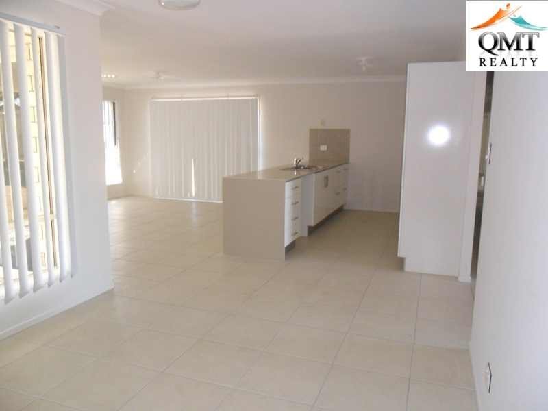 19 Goddards Road, Yamanto QLD 4305