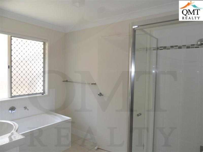 17 MacBride Crt, Collingwood Park QLD 4301