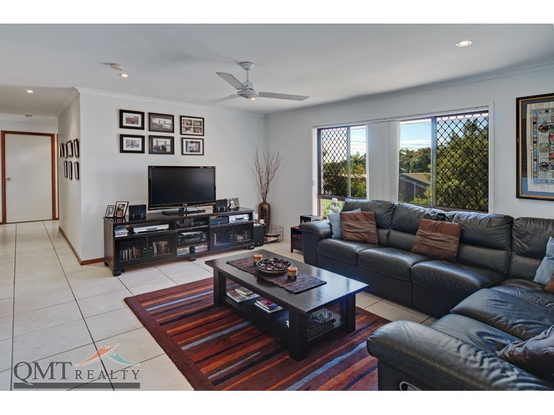 14 Knightsbridge Crescent, Rochedale South QLD 4123