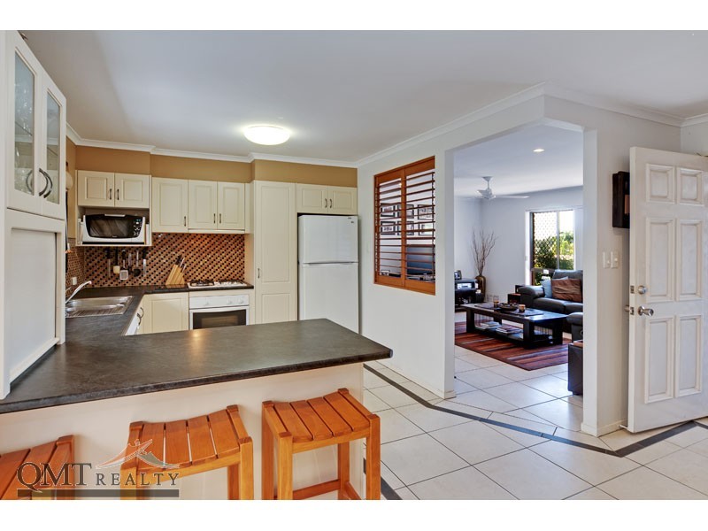 14 Knightsbridge Crescent, Rochedale South QLD 4123