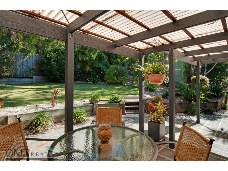 14 Knightsbridge Crescent, Rochedale South QLD 4123