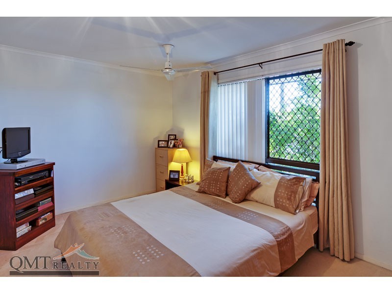 14 Knightsbridge Crescent, Rochedale South QLD 4123